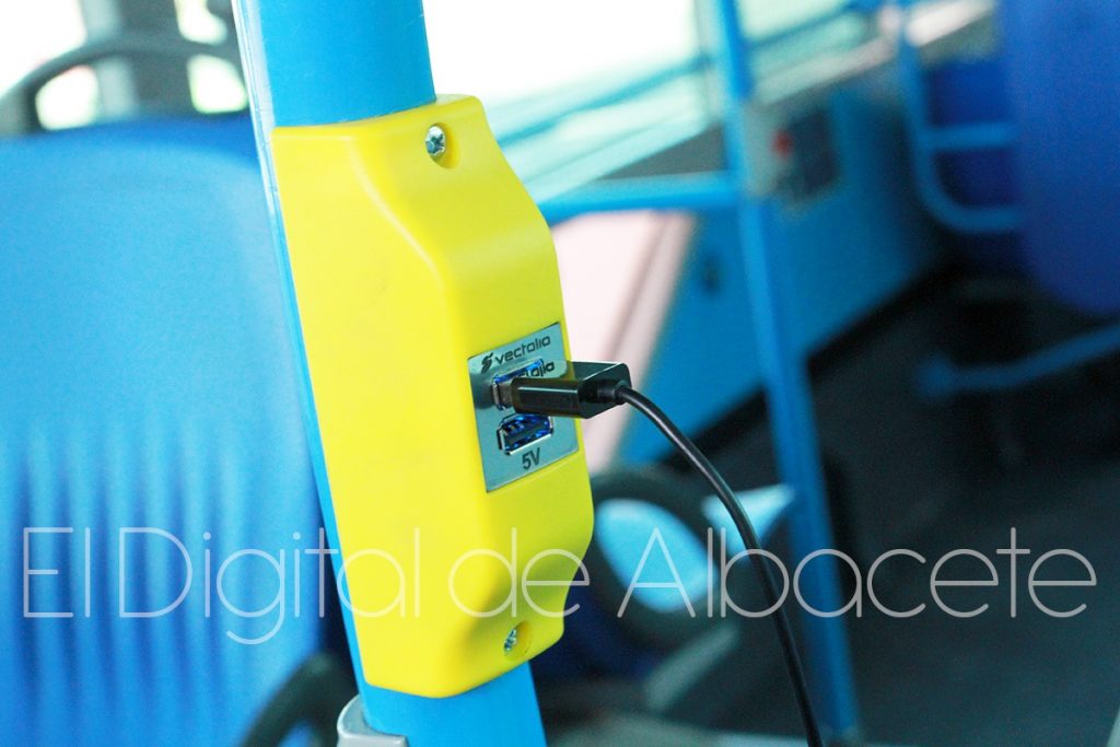 USB AUTOBUS NOTICIAS ALBACETE IMG_4009-02