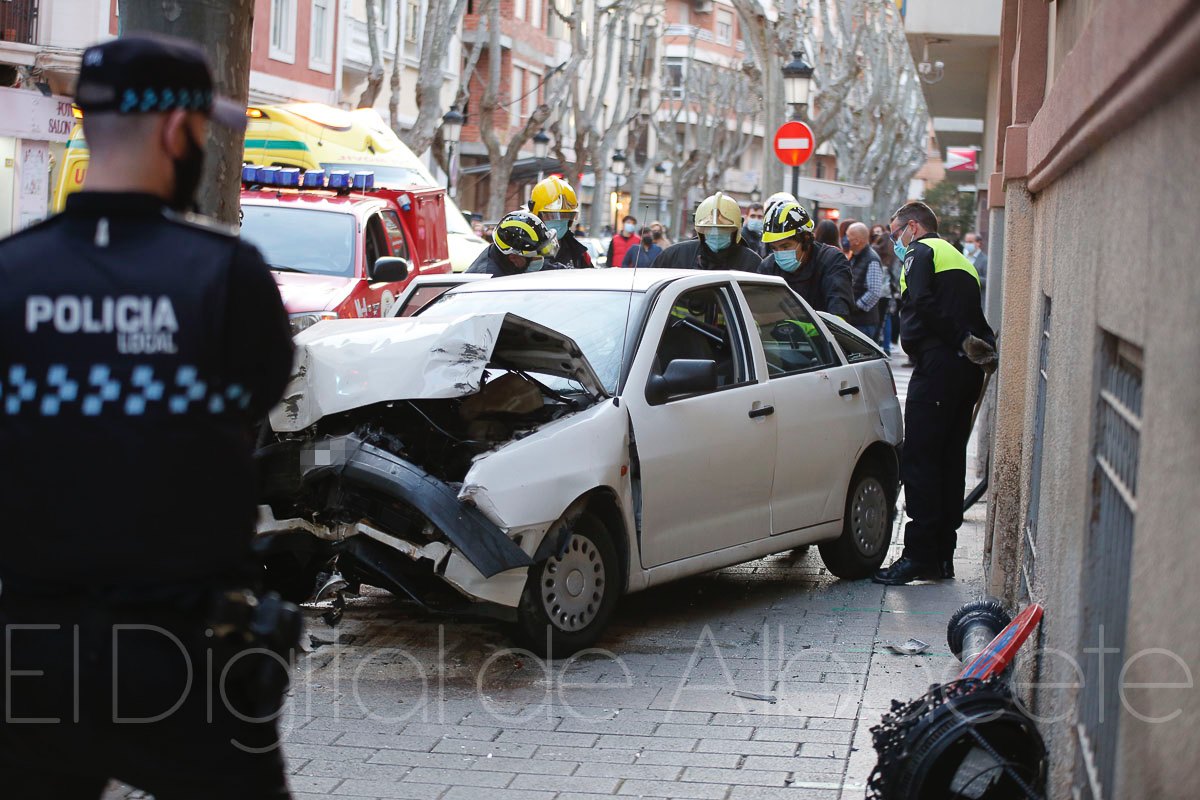 Grave Accidente En Pleno Centro De Albacete Capital El Digital De Albacete