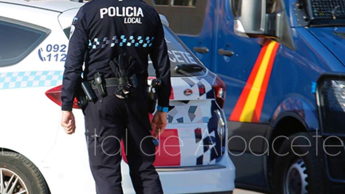 Iba desnuda por la Carretera de las Peñas - El Digital de Albacete