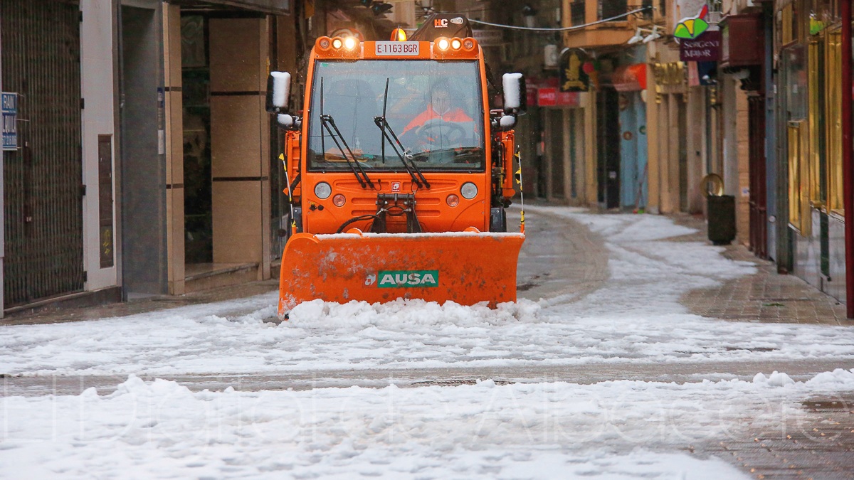 Quitanieves en Albacete capital a consecuencia de Filomena