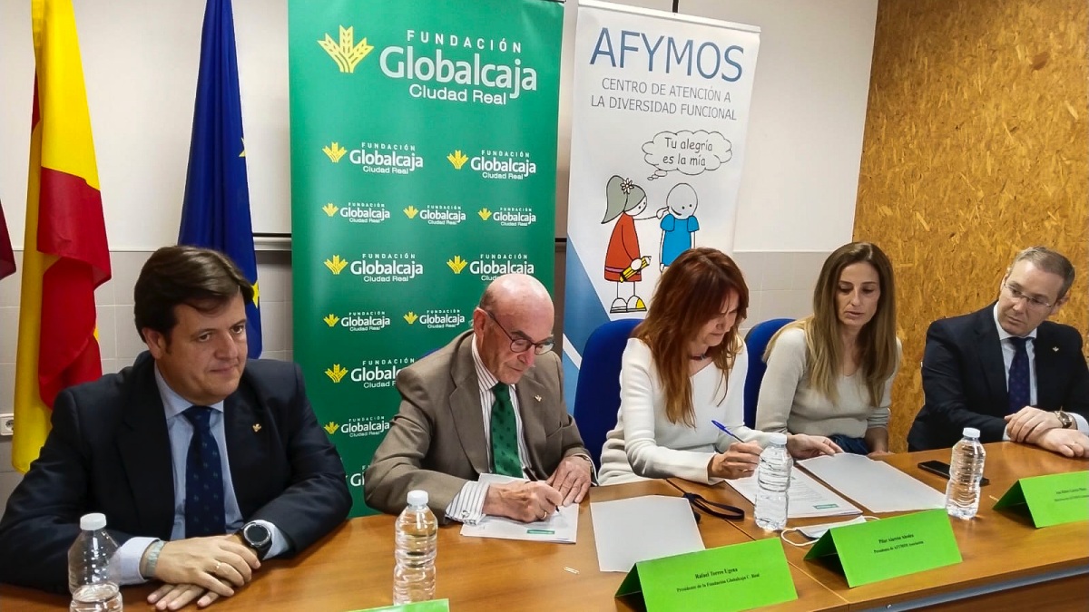 La Fundación Globalcaja Ciudad Real Apoya El Servicio Del Centro De Atención A La Diversidad 7229